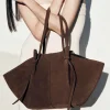 717 - Thumbnail Image 1
