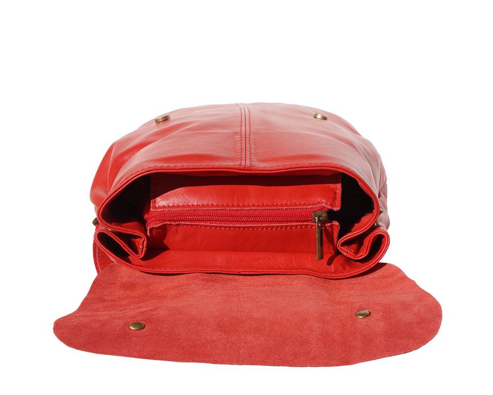 Vara Leather Backpack โ 3010