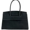 688 - Thumbnail Image 1