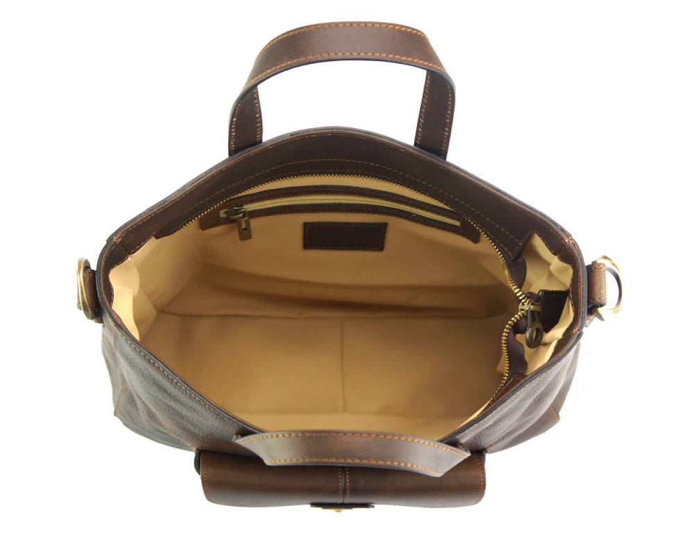 Duomo leather shoulder bag โ 7401