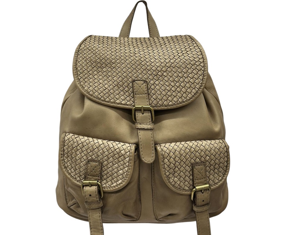 Marinella Washed Cow Leather Backpack โ LA-B0278