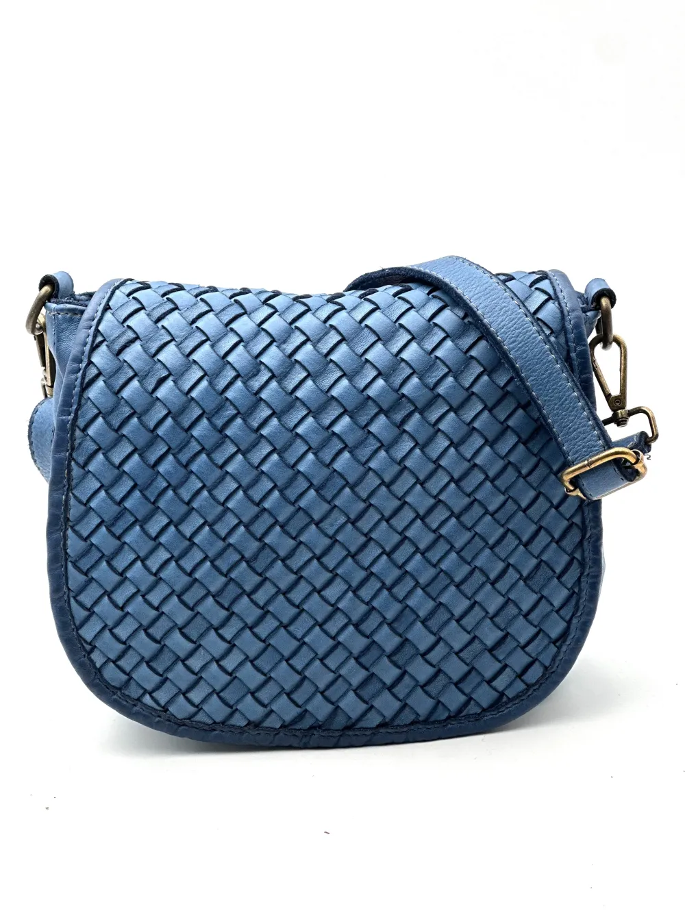 Velisia Woven Cow Leather Saddle Bag โ LA-B0313
