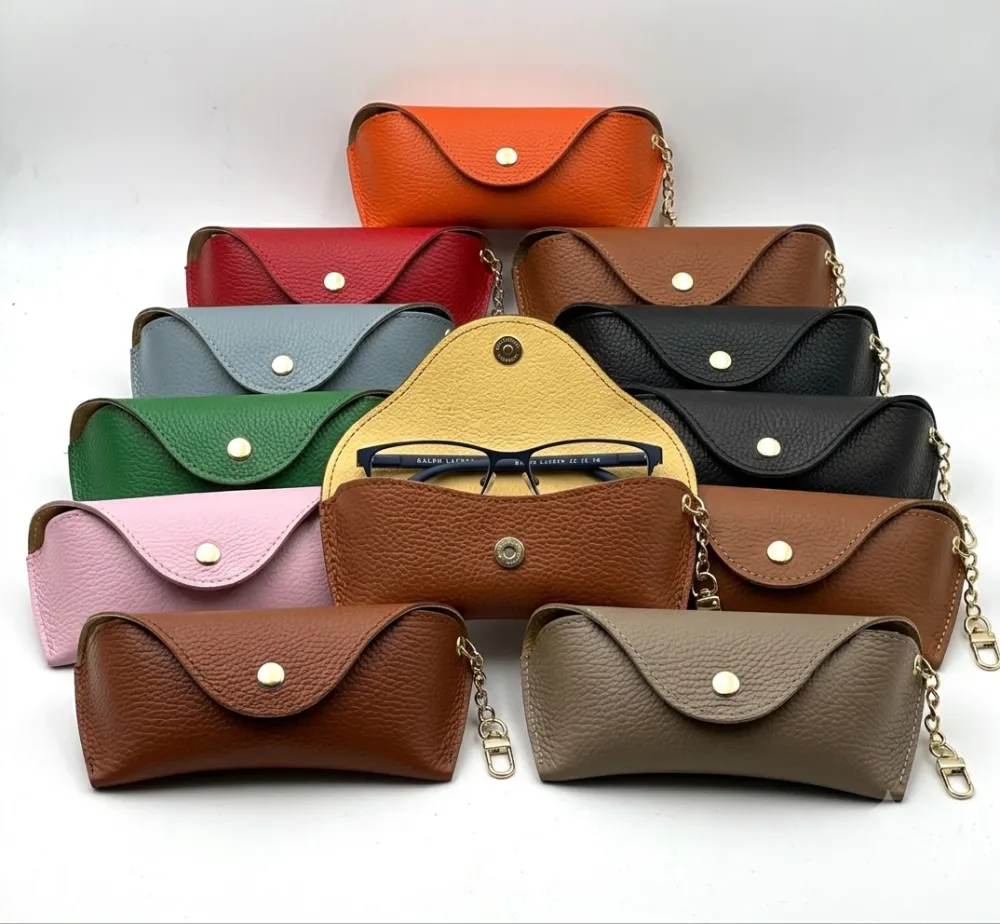 Portaocchiali in vera pelle โ PP-0025