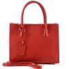Light red / Rosso chiaro