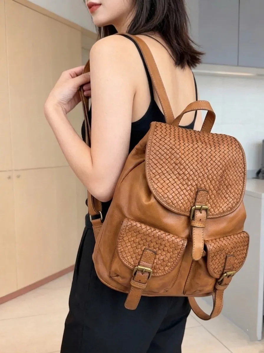 Marinella Washed Cow Leather Backpack โ LA-B0278